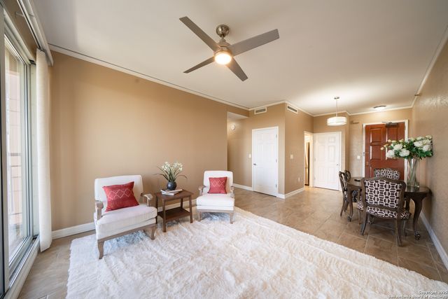 1 Towers Park Ln Apt 1205, San Antonio, TX 78209