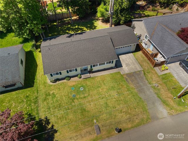9725 Channel Drive NW, Olympia, WA 98502