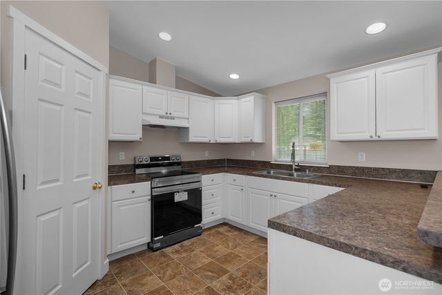 9725 Channel Drive NW, Olympia, WA 98502