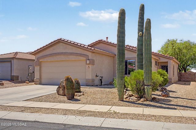 5465 W Bandtail Court, Marana, AZ 85658