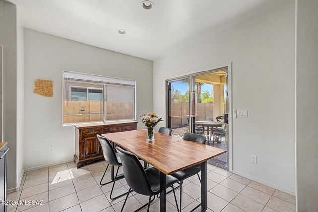 5465 W Bandtail Court, Marana, AZ 85658