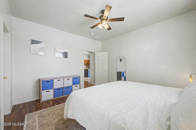 5465 W Bandtail Court, Marana, AZ 85658