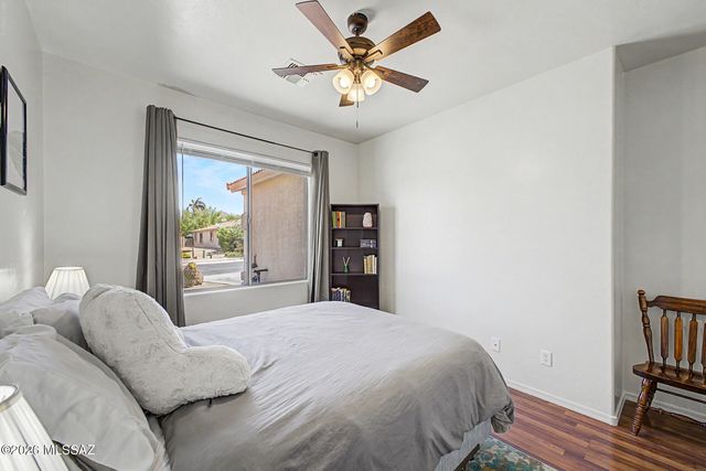 5465 W Bandtail Court, Marana, AZ 85658