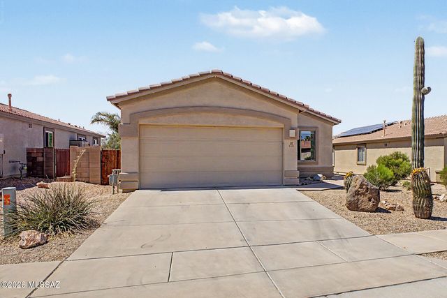 5465 W Bandtail Court, Marana, AZ 85658