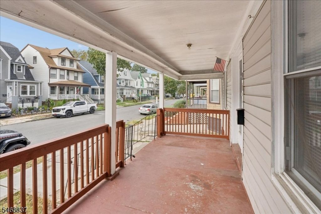 16 N 16Th St, East Orange City, NJ 07017 — photo 2