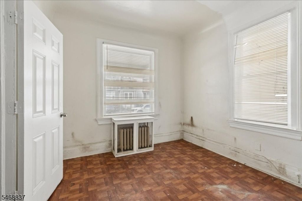 16 N 16Th St, East Orange City, NJ 07017 — photo 5