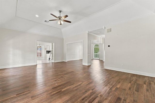 4124 W Jevon Lane, Lake Charles, LA 70605