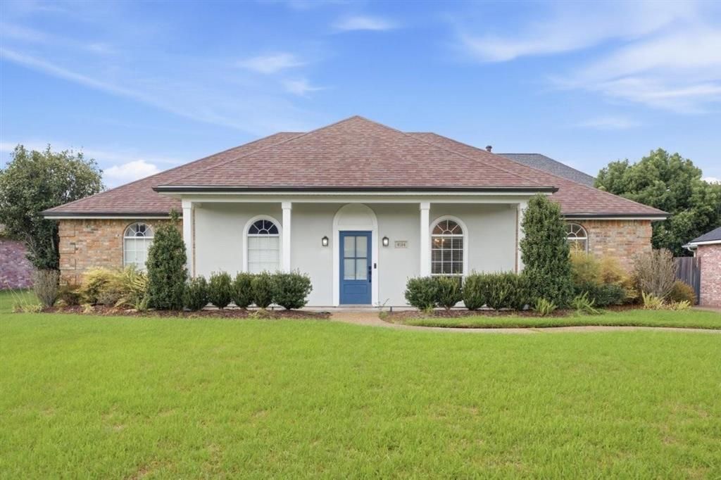 4124 W Jevon Lane, Lake Charles, LA 70605