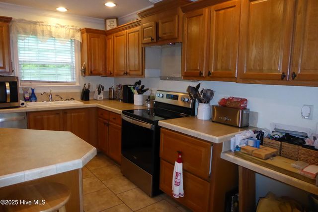 126 Hatcher Drive, Newport, NC 28570