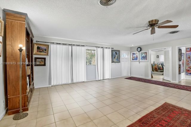 1051 W Tropical Way, Plantation, FL 33317