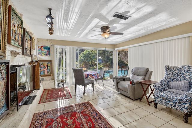 1051 W Tropical Way, Plantation, FL 33317