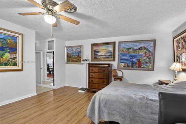 1051 W Tropical Way, Plantation, FL 33317