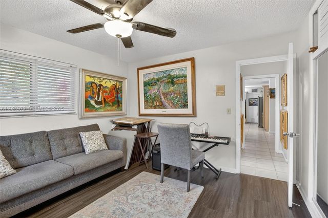 1051 W Tropical Way, Plantation, FL 33317