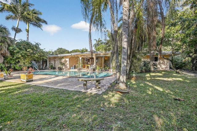 1051 W Tropical Way, Plantation, FL 33317