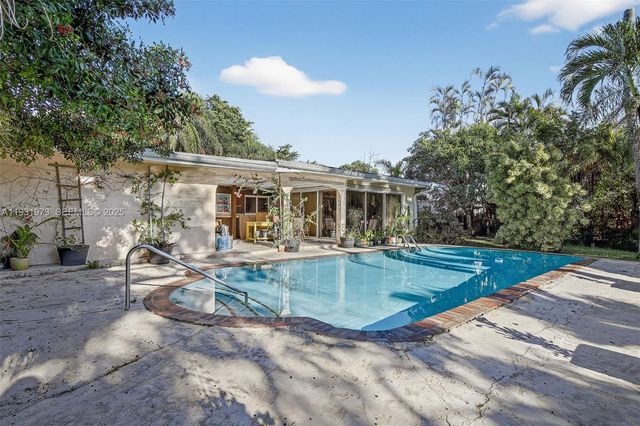 1051 W Tropical Way, Plantation, FL 33317