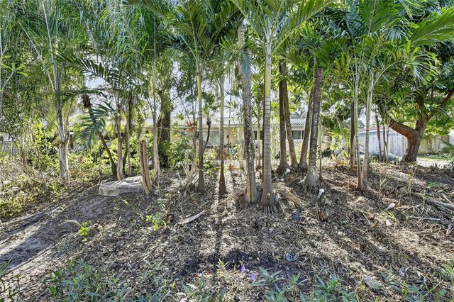 1051 W Tropical Way, Plantation, FL 33317