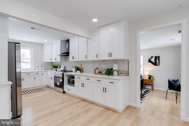 4711 BEAUFORD RD, Suitland, MD 20746