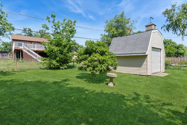 306 Hale Avenue, Romeoville, IL 60446