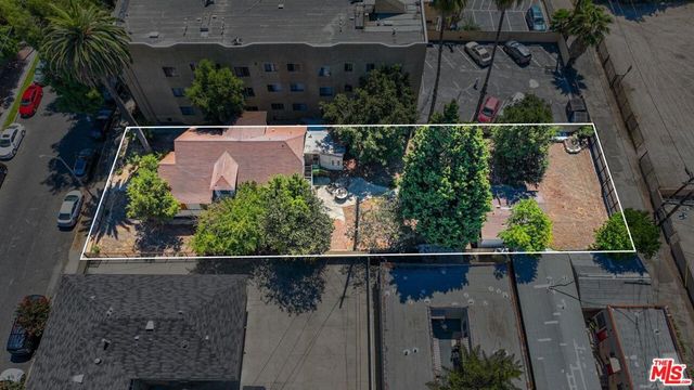 3015 Shrine Place, Los Angeles, CA 90007