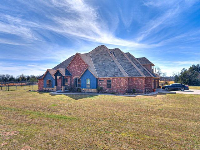 761 Cabin Road, Harrah, OK 73045