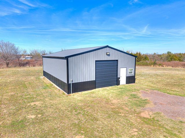761 Cabin Road, Harrah, OK 73045