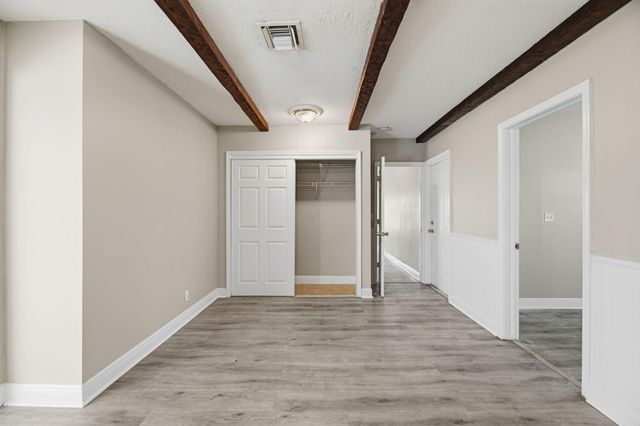 8 NE 9th Avenue, Deerfield Beach, FL 33441