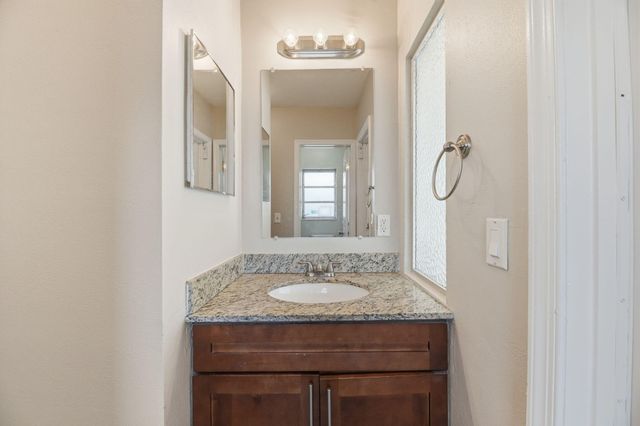 8 NE 9th Avenue, Deerfield Beach, FL 33441