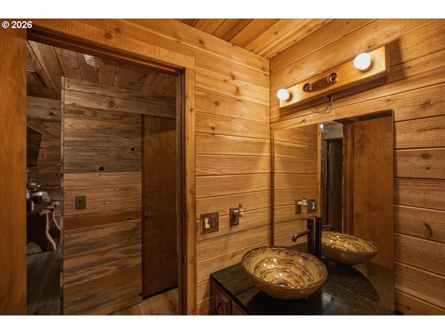 1130 BAXTER Rd, Salem, OR 97306