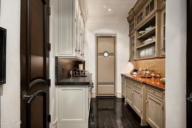 10040 E HAPPY VALLEY Road 8, Scottsdale, AZ 85255