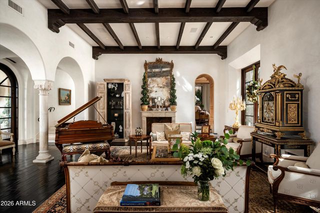 10040 E HAPPY VALLEY Road 8, Scottsdale, AZ 85255