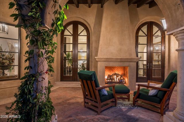 10040 E HAPPY VALLEY Road 8, Scottsdale, AZ 85255