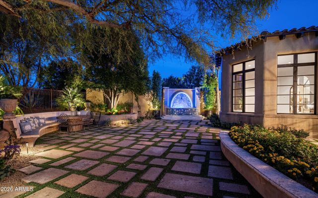 10040 E HAPPY VALLEY Road 8, Scottsdale, AZ 85255