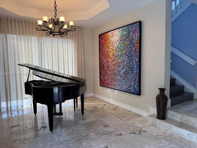 9026 SW 160th Ter, Palmetto Bay, FL 33157