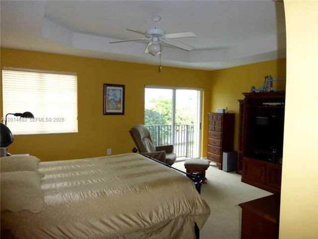 9026 SW 160th Ter, Palmetto Bay, FL 33157