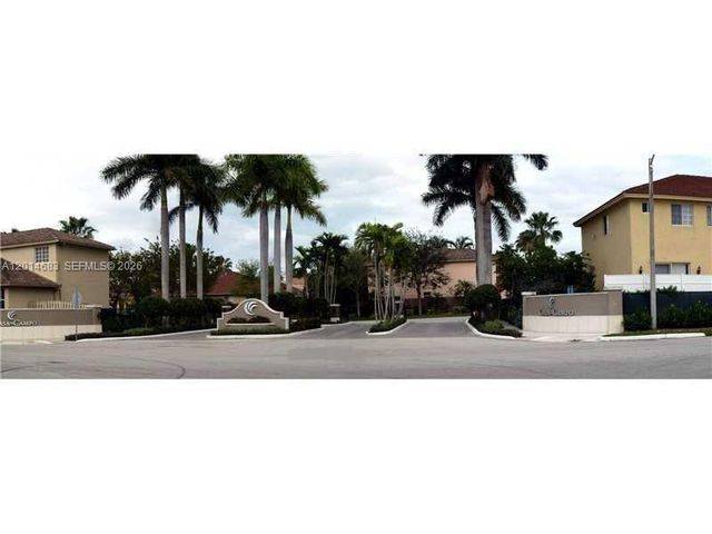 9026 SW 160th Ter, Palmetto Bay, FL 33157