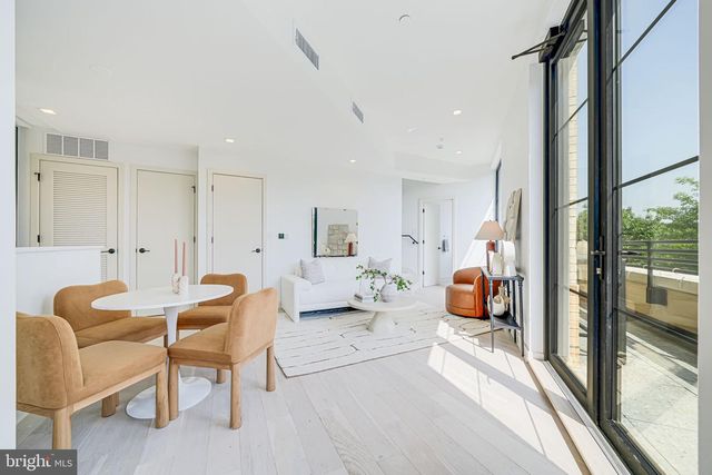 2901 NEWARK ST NW, Washington, DC 20008