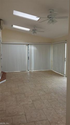 4848 Admiration DR, Virginia Beach, VA 23464