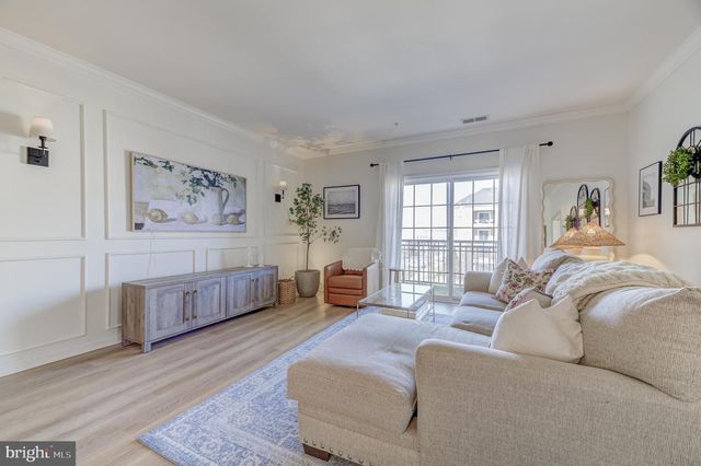 1332 SIERRA DR, Hamilton, NJ 08619