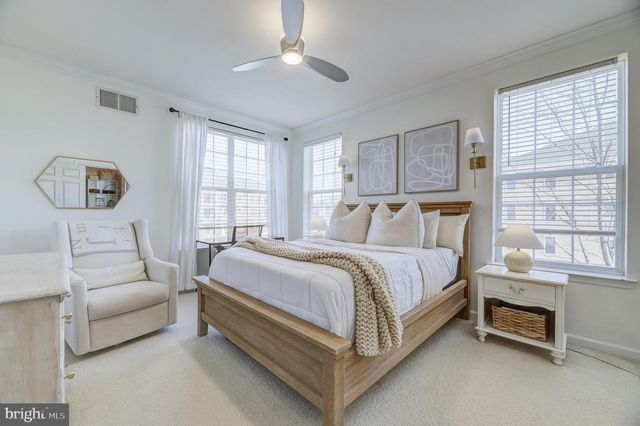 1332 SIERRA DR, Hamilton, NJ 08619