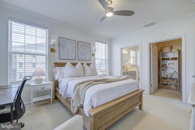 1332 SIERRA DR, Hamilton, NJ 08619