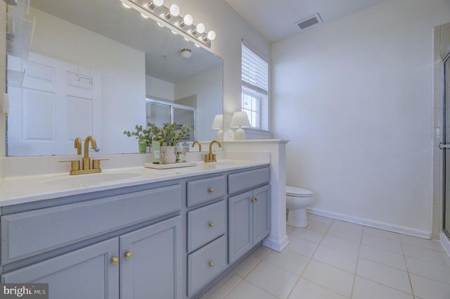 1332 SIERRA DR, Hamilton, NJ 08619