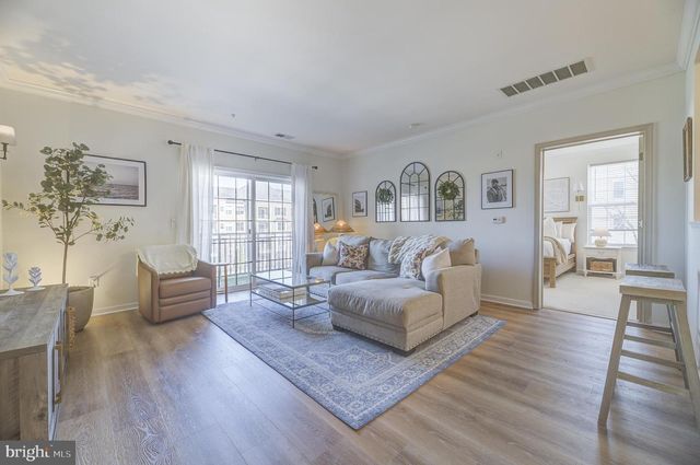 1332 SIERRA DR, Hamilton, NJ 08619