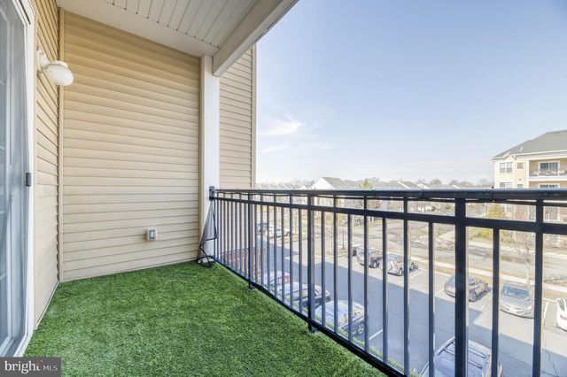 1332 SIERRA DR, Hamilton, NJ 08619