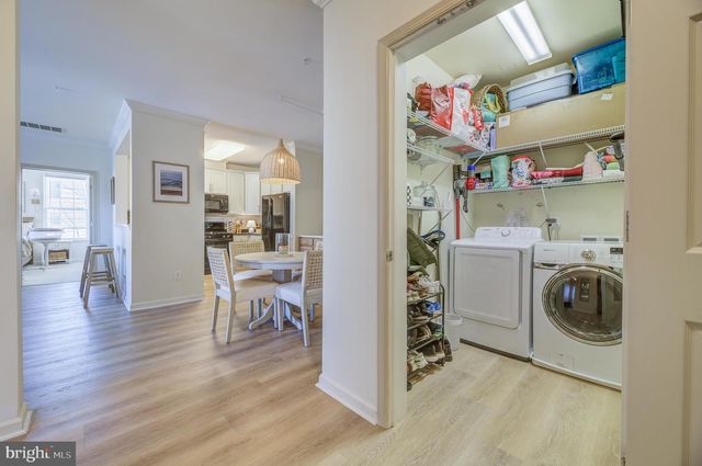 1332 SIERRA DR, Hamilton, NJ 08619