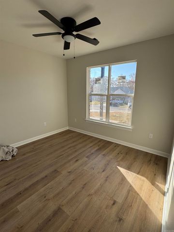 221 Michelle Drive, Beebe, AR 72012