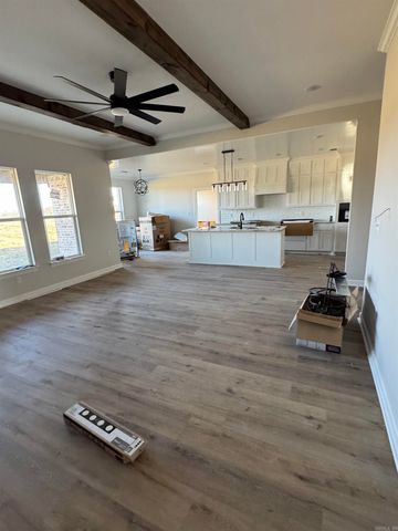 221 Michelle Drive, Beebe, AR 72012