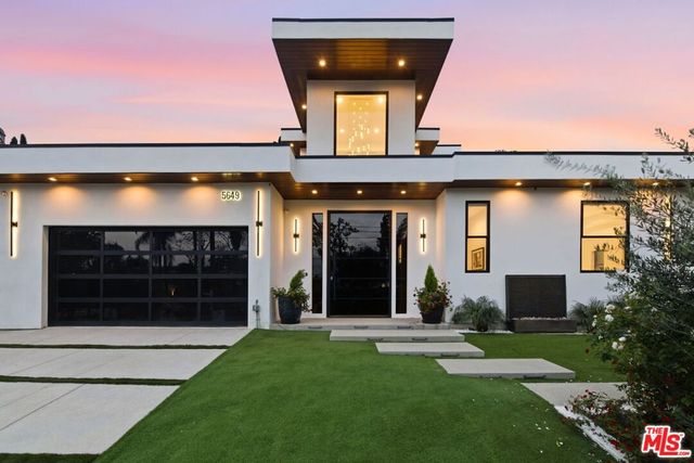 5649 Rawlings Avenue, Woodland Hills, CA 91367