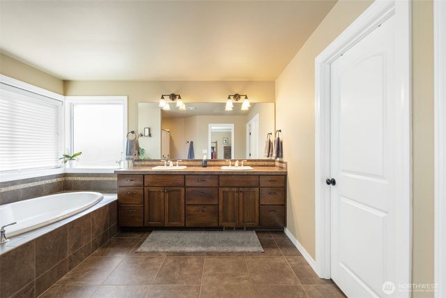 714 182nd Street E, Spanaway, WA 98387