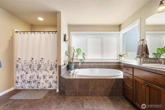 714 182nd Street E, Spanaway, WA 98387