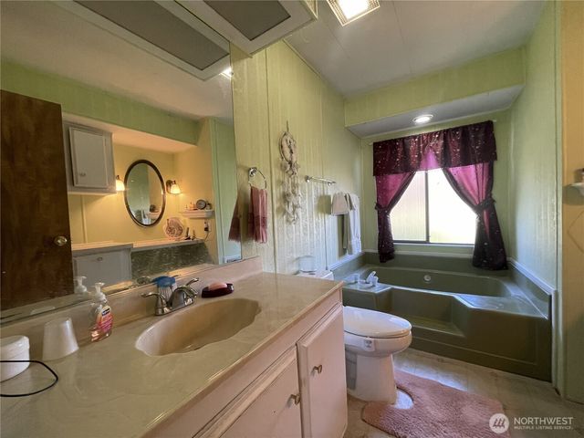 180 Salkum Road, Salkum, WA 98582